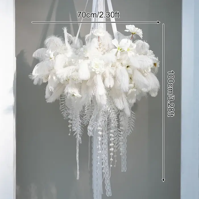 Brume de plumes blanches pures de luxe, décoration d'arrangement Floral de glycine suspendue, arrièr