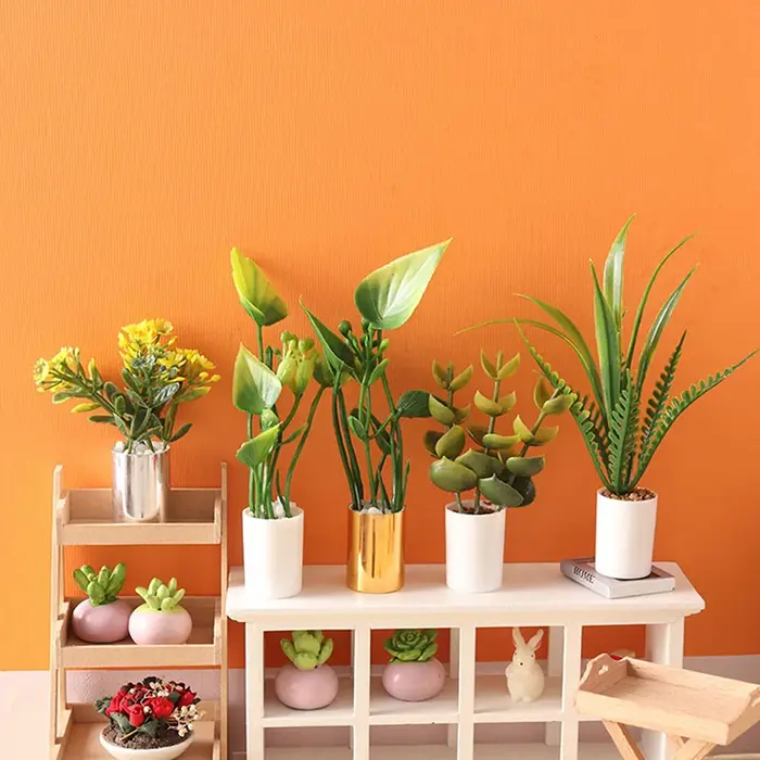 Plante Miniature en Pot pour maison de poupée 1:12