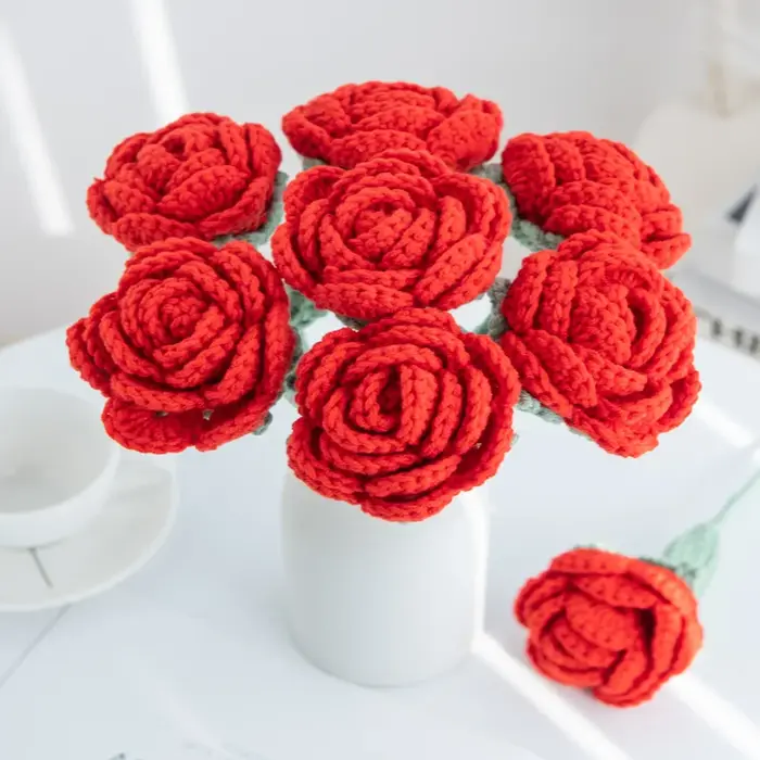 1/3 Pièces Fleurs Artificielles Roses au Crochet Faites à la Main Produits Finis pour Jardin Extérieur Mariage Bouquet de Mariée Fête à Domicile Cadeau DIY