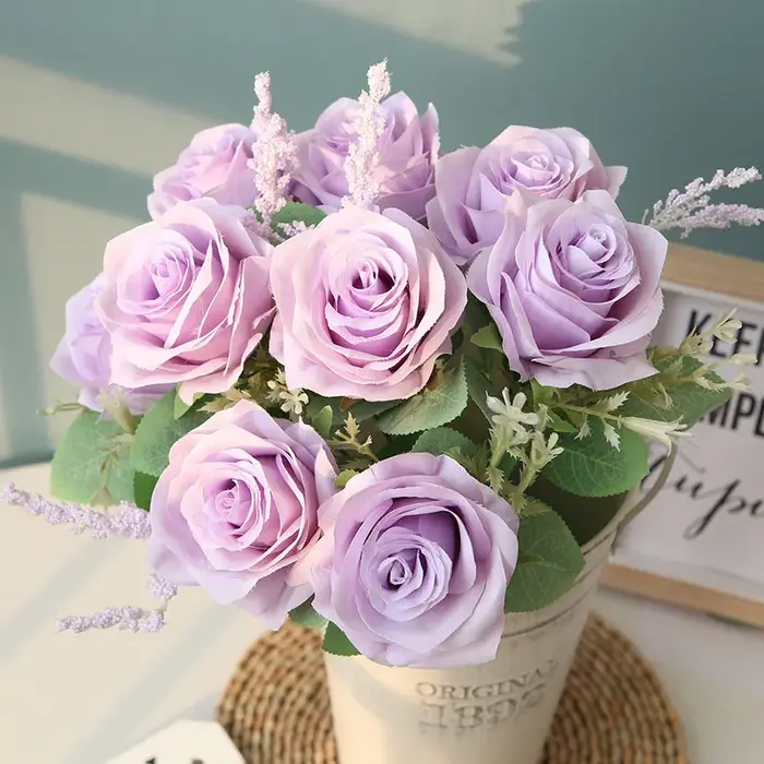 Bouquet de fleurs artificielles