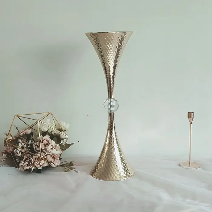 Vase doré en forme de trompette, centre de Table de mariage en cristal, pour événement, route, Vases à fleurs délicats pour la décoration de la maison