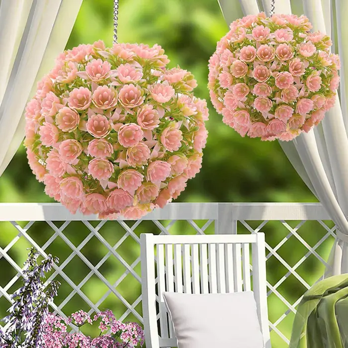 Boules de fleurs artificielles