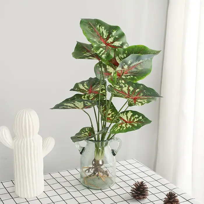 Injdocument-Plante verte artificielle