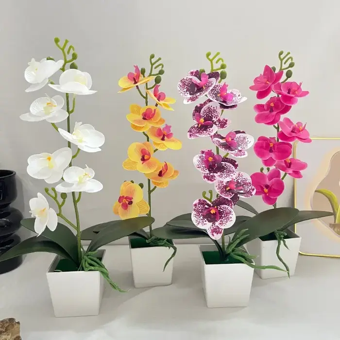 Fleur simulée, orchidée papillon