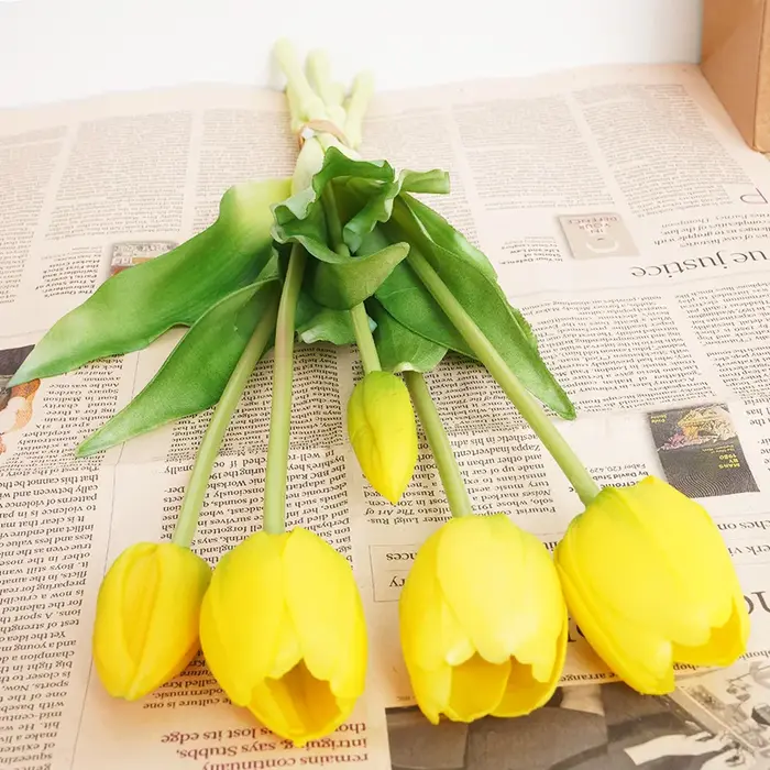 Bouquet de tulipes à cinq têtes en Silicone