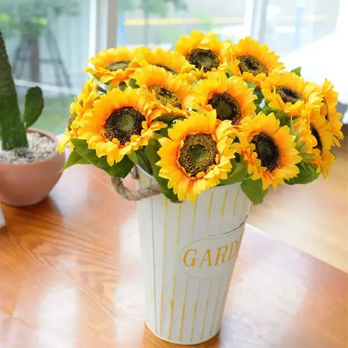 Fleur de tournesol artificielle très réaliste