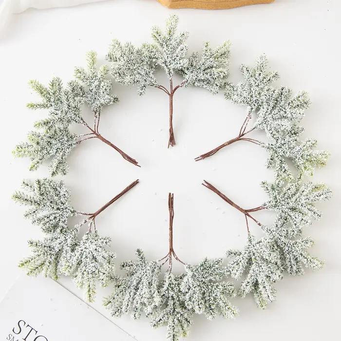 Plante Artificielle avec Feuilles Vertes pour la Décoration de la Maison