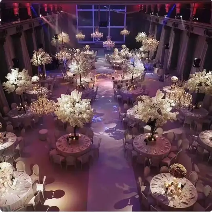 Arbre de roses artificielles