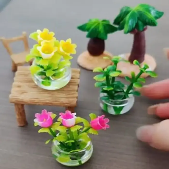Vase de simulation en plastique l'inventaire
