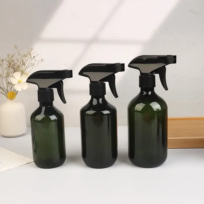 Bouteille de pulvérisation pour plantes
