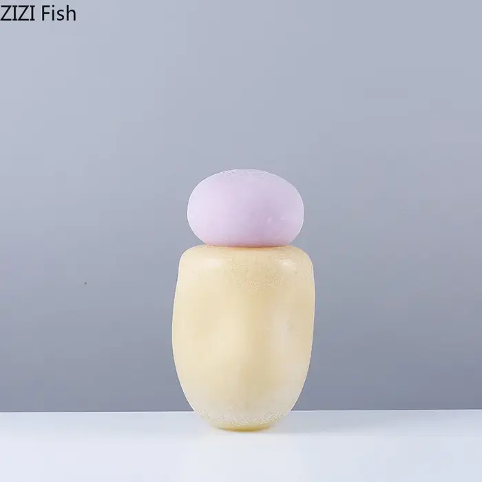Vase en Verre Coloré avec Couvercle