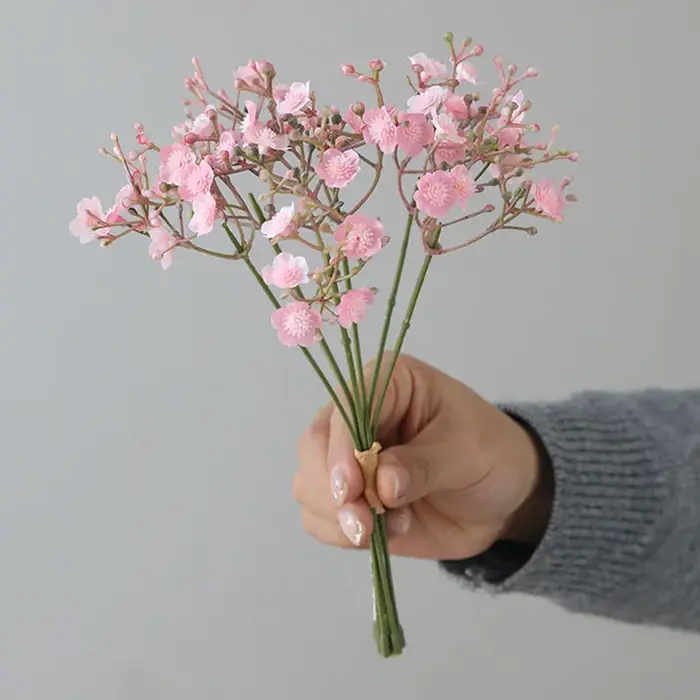 Bouquet artificiel avec ciel étoilé