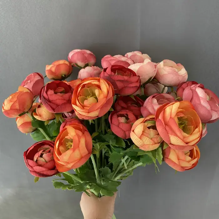 6 pièces de fleurs artificielles en soie