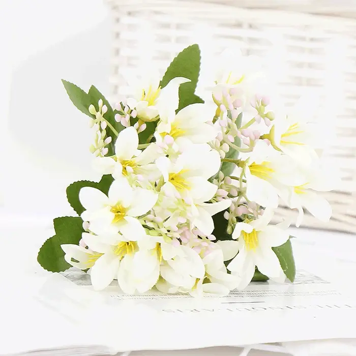 18 fleurs de lys artificiels en soie