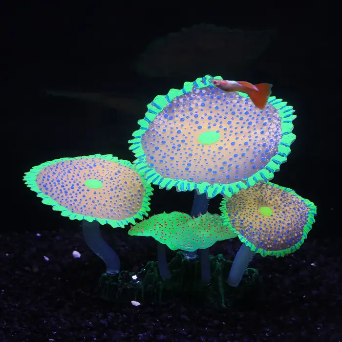 Décoration de corail fluorescent en silicone pour aquarium avec plantes lumineuses pour l'aménagemen