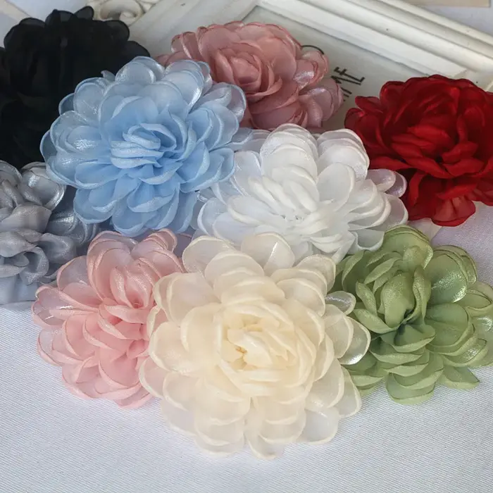 Grande fleur en gaze d'organza pour bricolage
