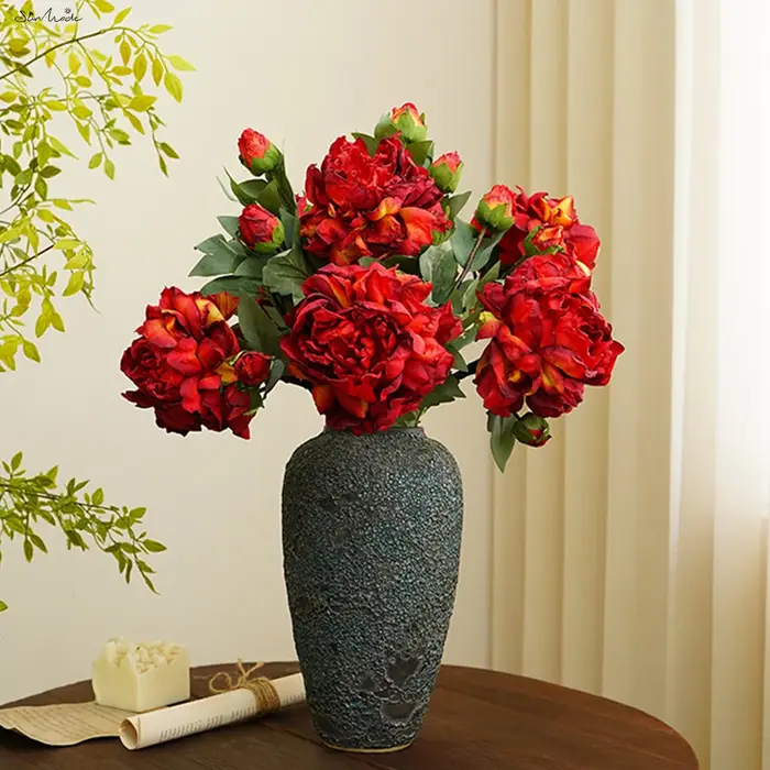 Grandes Fleurs Artificielles de Palais Vintage