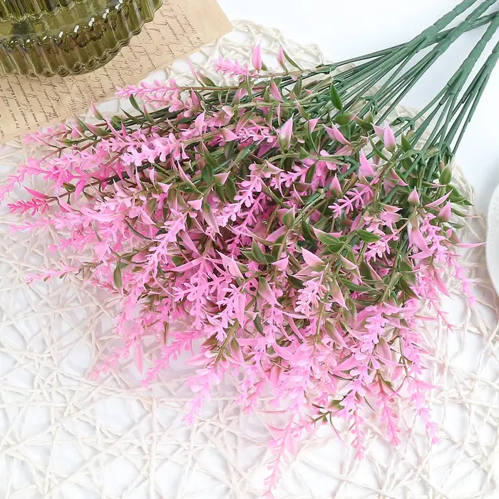 Bouquet de fleurs de lavande artificielles