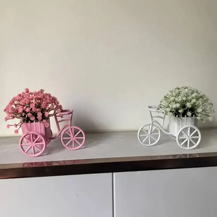 1 pièce Décoration florale artificielle style tricycle