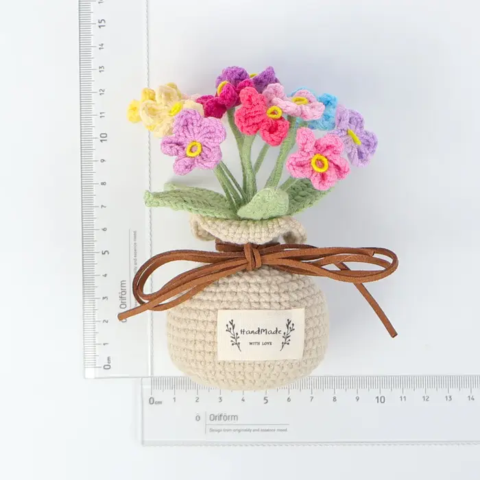 Pot de fleurs mignon tissé à la main