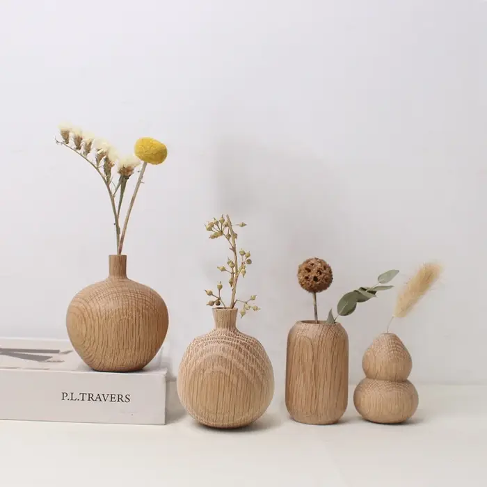 Vase en bois japonais pour fleurs