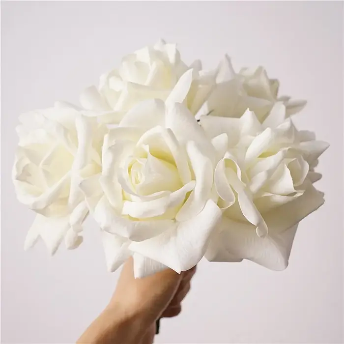 Fleurs artificielles 5 têtes