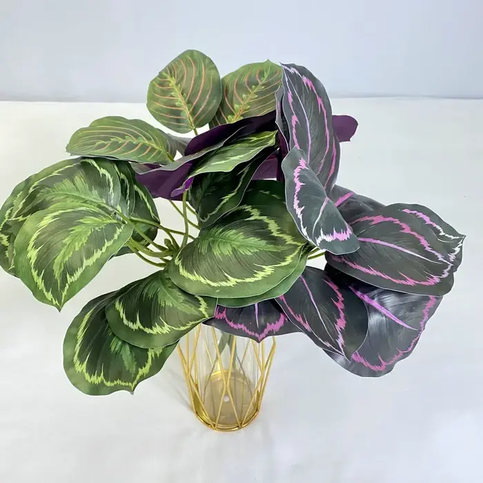 Plantes Vertes Artificielles en Plastique