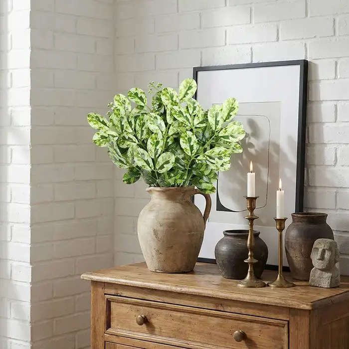 Lot de 6 plantes artificielles en plastique