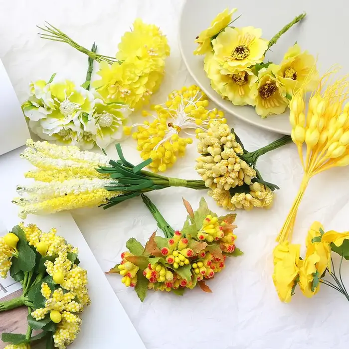 Lot de 6/10/12/50/60/70/90/144/288 pièces de fleurs jaunes