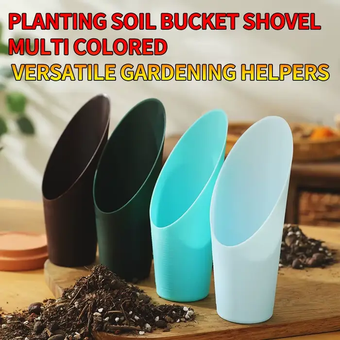 Pelle desserrage du sol pour plantation de fleurs et de légumes