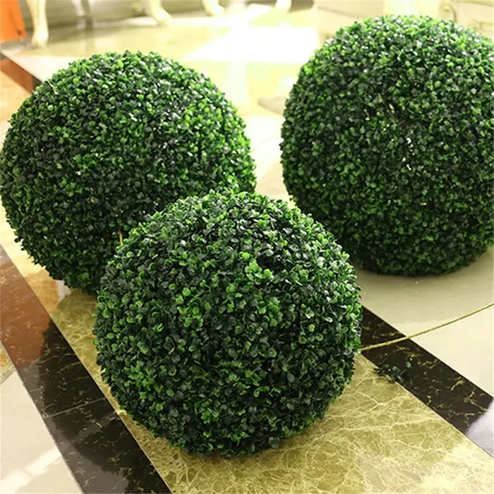 Boules décoratives en plastique pour plantes