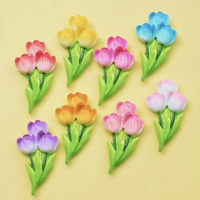 Ensemble de statues de fleurs en résine, 10 pièces, fleurs de tulipe plates pour scrapbooking, artisanat de bricolage et décorations de vacances, aucune électricité requise