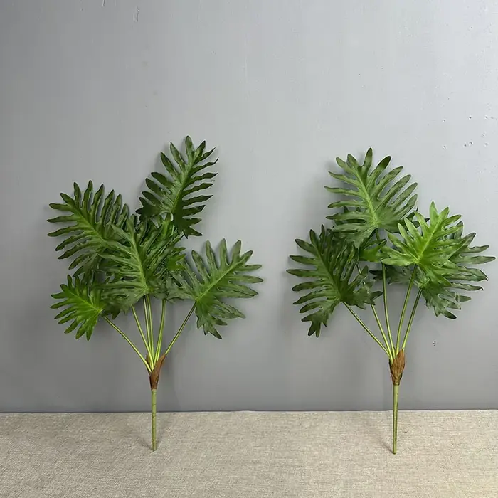 Plantes vertes simulées au toucher