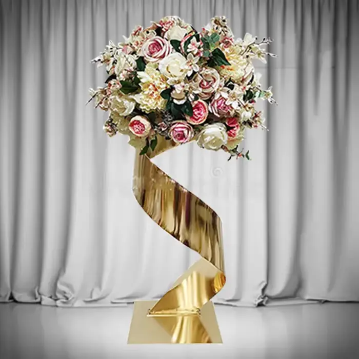 Support de fleurs doré pour centre de Table de mariage