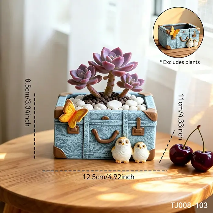Pot à succulentes en résine style coffre antique avec détails d'oiseaux et de papillons