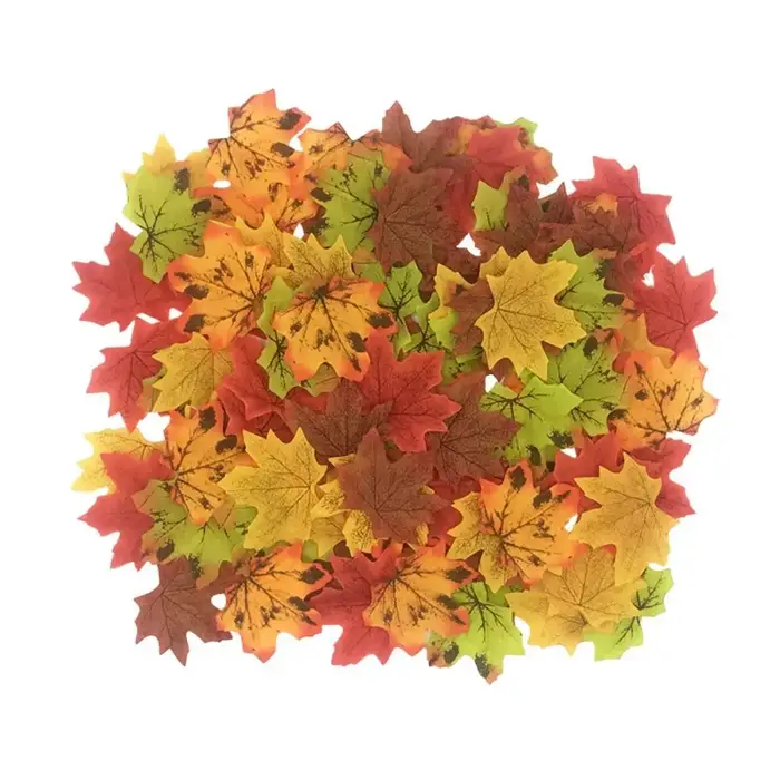Feuilles d'érable artificielles faites à la main