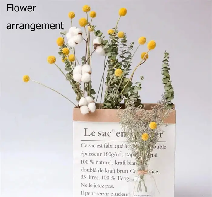 Bouquet de boules de boutons de Billy jaunes