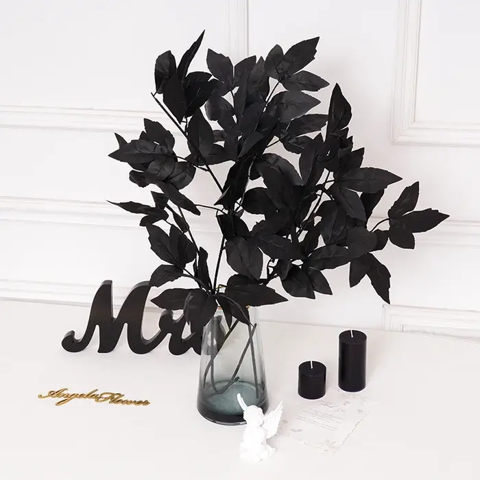 Feuilles de plantes artificielles noires en soie