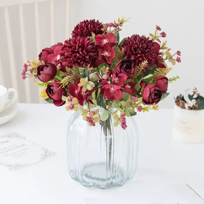 Fleurs artificielles moins chères thé Rose bourgeons bricolage boîte à bonbons Vase décor de chambre à la maison guirlande de saint valentin Bouquet de mariage hortensia en soie