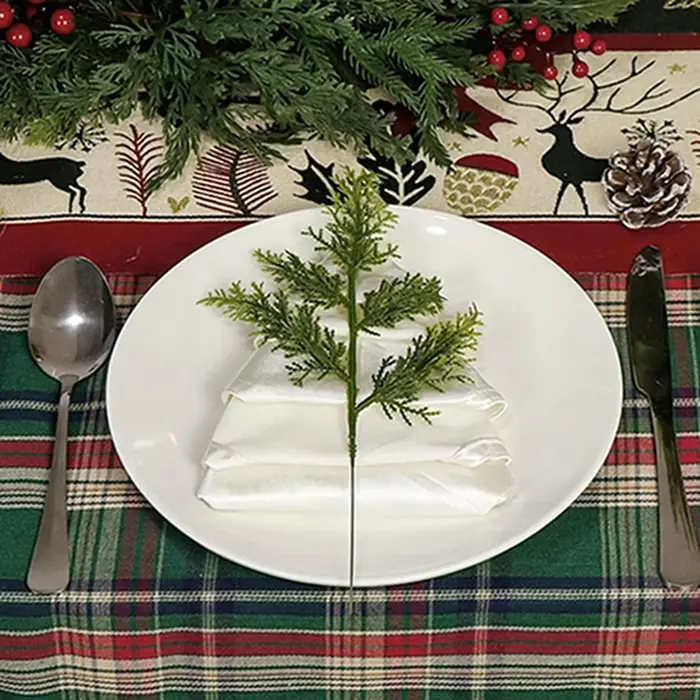 Plantes artificielles Cyprès Feuilles De Noël Arbre Partie Maison Salon Décor En Plein Air Jardin Fleurs De Mariage Artisanat Cadeau Ornements