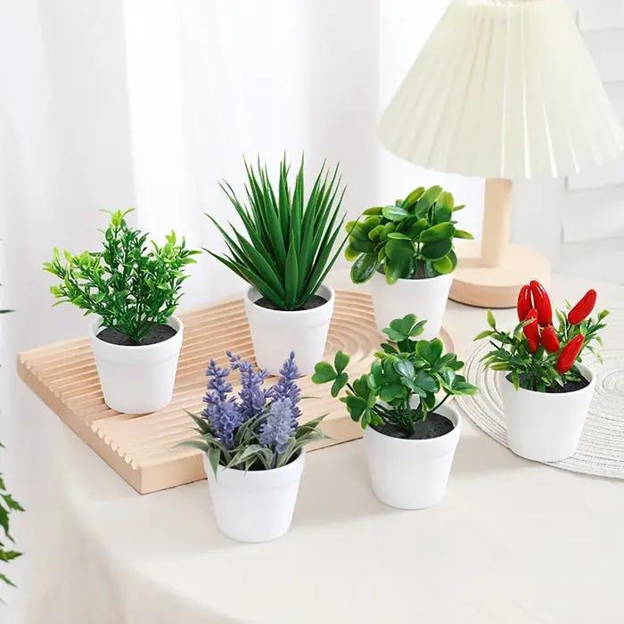 1 ensemble de plantes de Simulation en pot