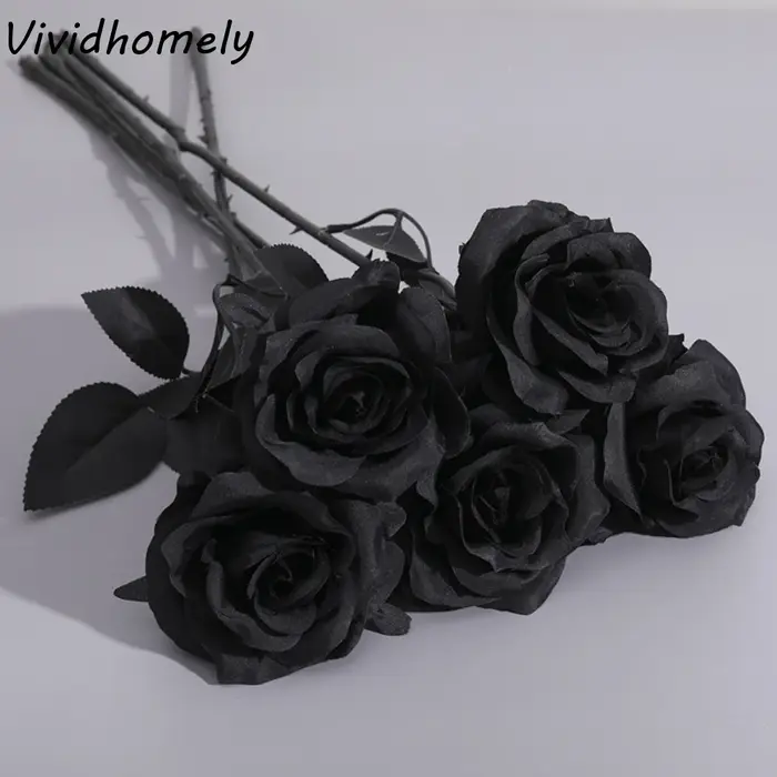 Roses artificielles noires pures