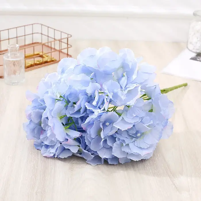 Hortensia fleurs en soie rose