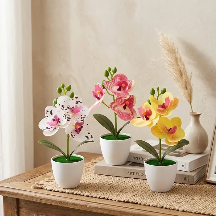 Plante d'orchidée artificielle en pot