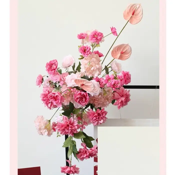 Guirlande de fleurs artificielles pour mariage