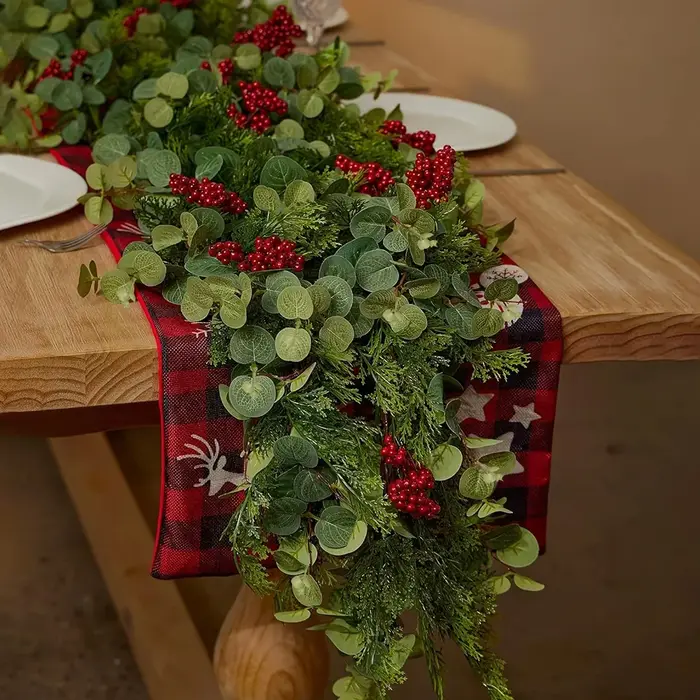 Guirlandes de cippresse de noël au toucher réel