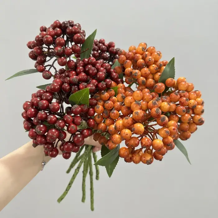 12 pièces de branches artificielles de fruits d'églantier en plastique