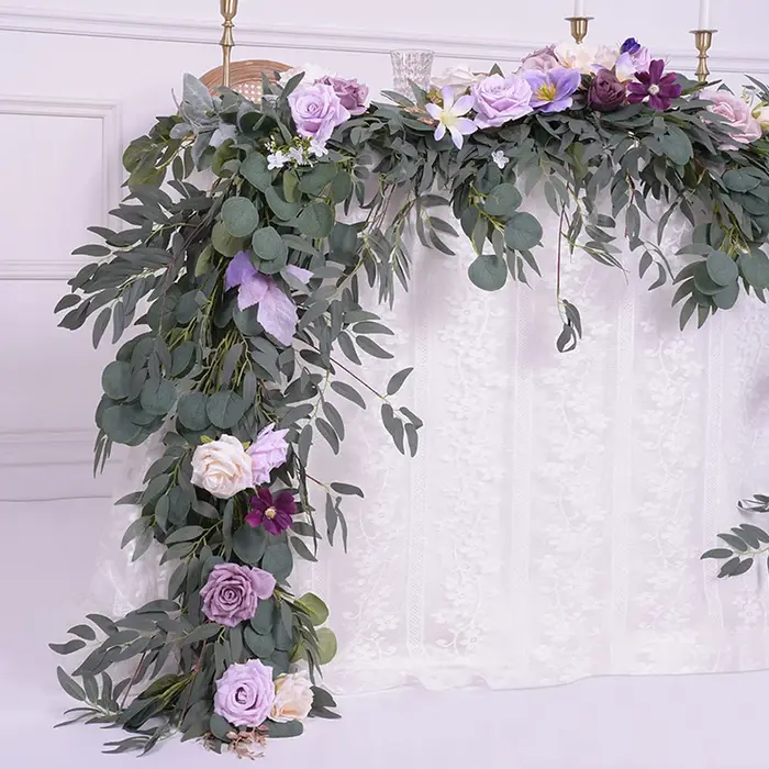 Série violette avec verdure