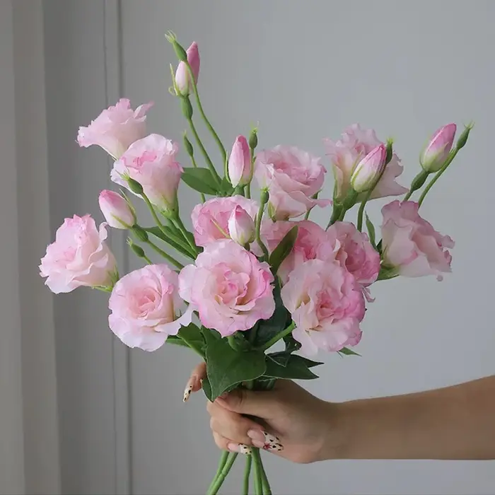 Fleurs de lisianthus artificielles