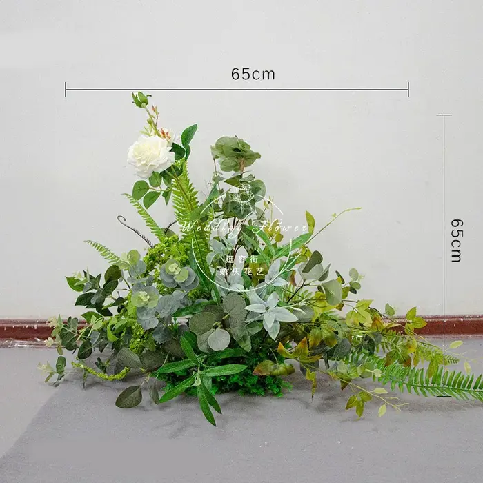 Plantes vertes personnalisées pour décoration d'arche de mariage